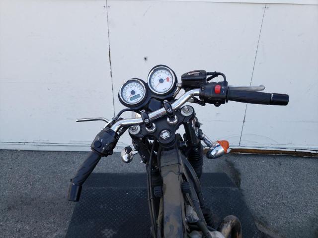 2016 TRIUMPH MOTORCYCLE THRUXTON SMT920K13GT724010