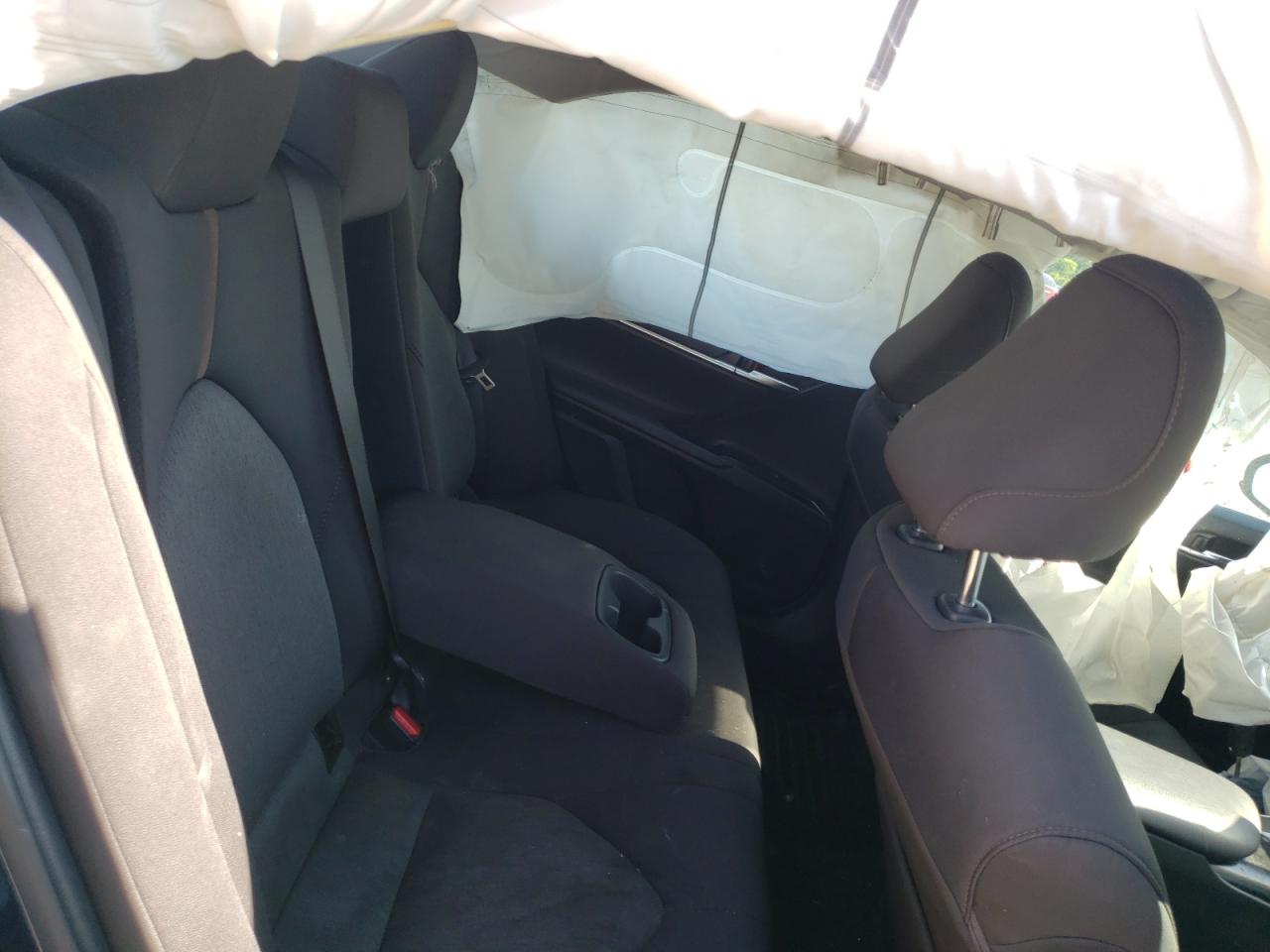 4T1B11HK2KU850429 TOYOTA CAMRY 2019