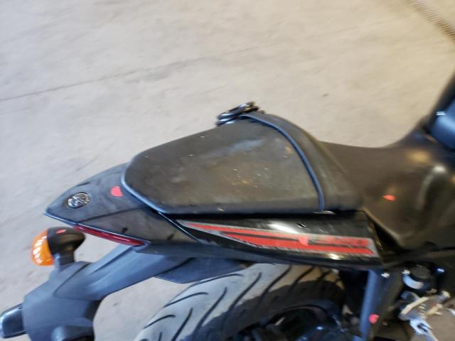 2015 YAMAHA YZFR3 MH3RH06YXFK002477