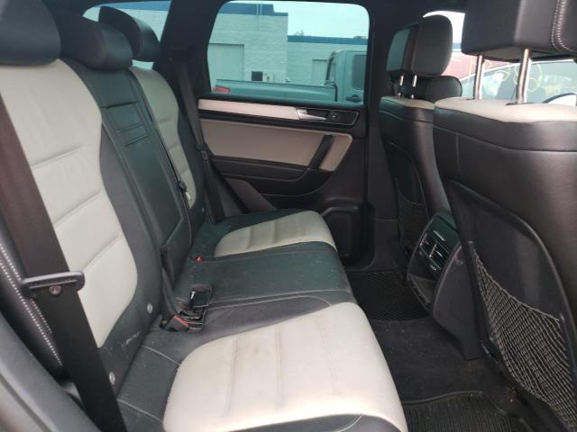 2017 VOLKSWAGEN TOUAREG WO WVGRF7BP1HD002722