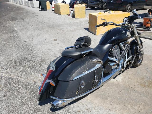 2011 VICTORY MOTORCYCLES CROSS ROAD 5VPBB36N6B3004774