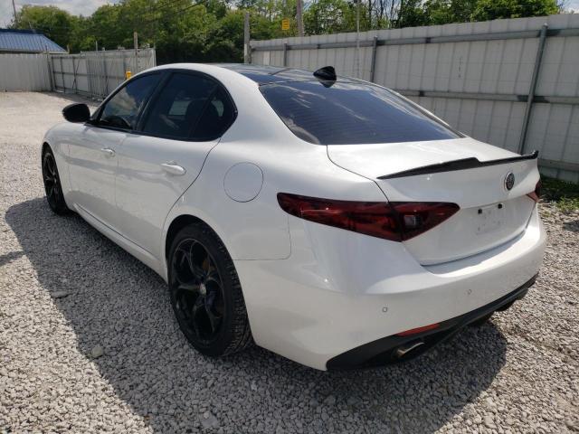 ZARFAECN1H7549601 Alfa Romeo Giulia Ti 2017. Фото: 2