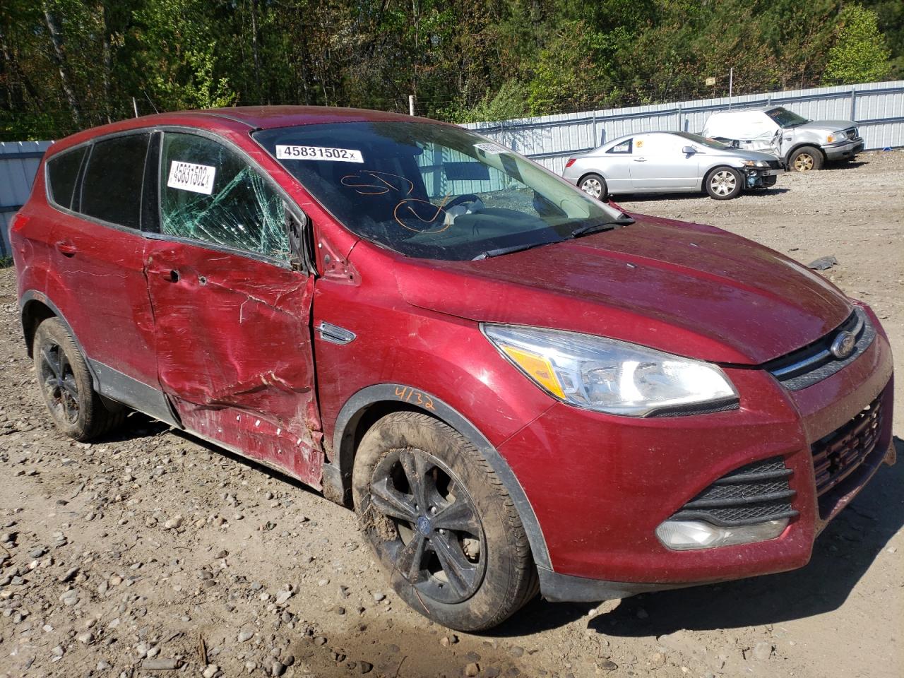 1FMCU0G74GUB85415 FORD ESCAPE 2016
