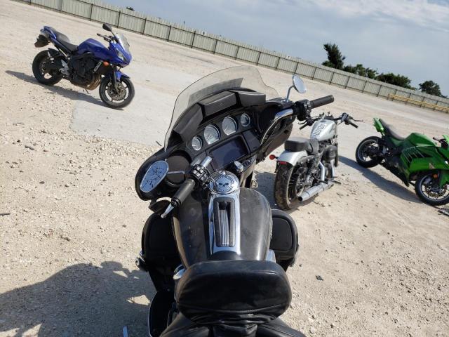 2019 HARLEY-DAVIDSON FLHTK 1HD1KEF12KB617224