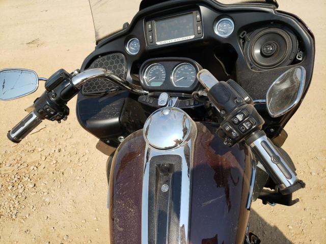 2018 HARLEY-DAVIDSON FLTRU 1HD1KGD15JB617103