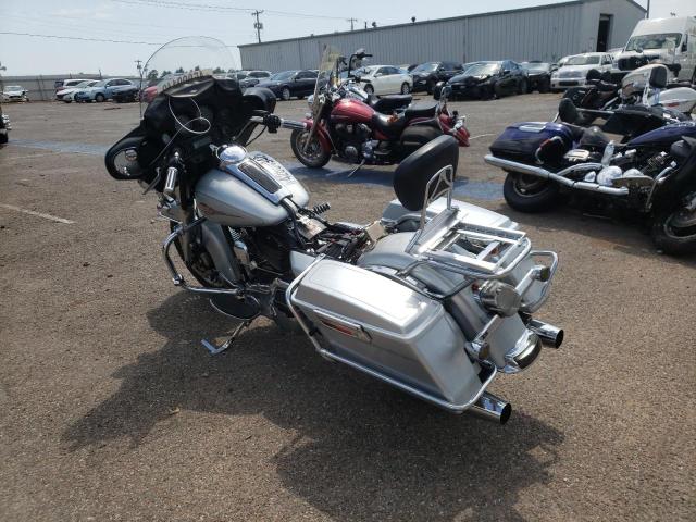 2011 HARLEY-DAVIDSON FLHTC 1HD1FF416BB674426