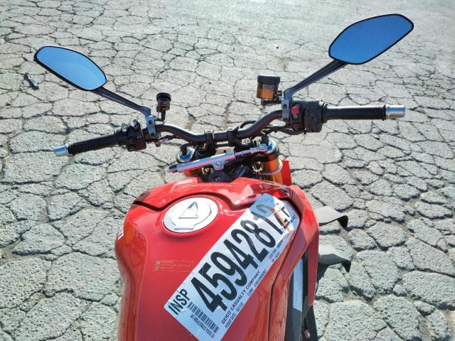 2022 DUCATI STREETFIGH ZDMFAKNW5NB007042