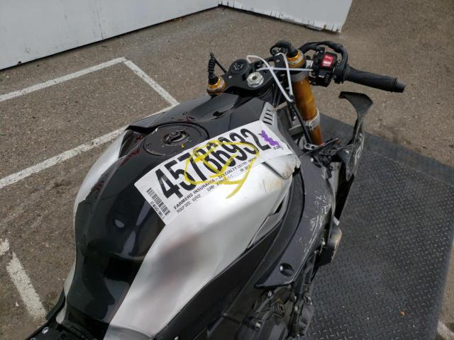 2017 YAMAHA YZFR1M JYARN40E2HA000725