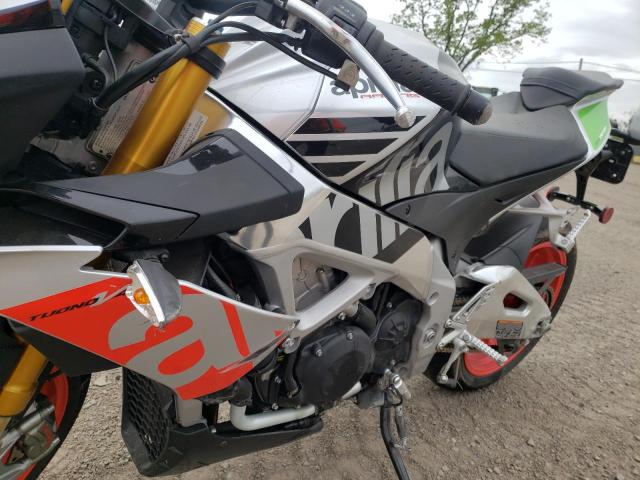2017 APRILIA TUONO V4 1 - ZD4KGUA00HS000210