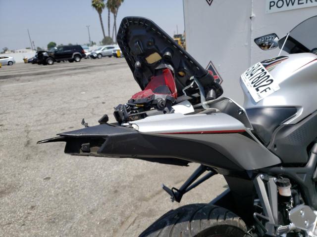 2020 YAMAHA YZFR3 A MH3RH18YXLK004227