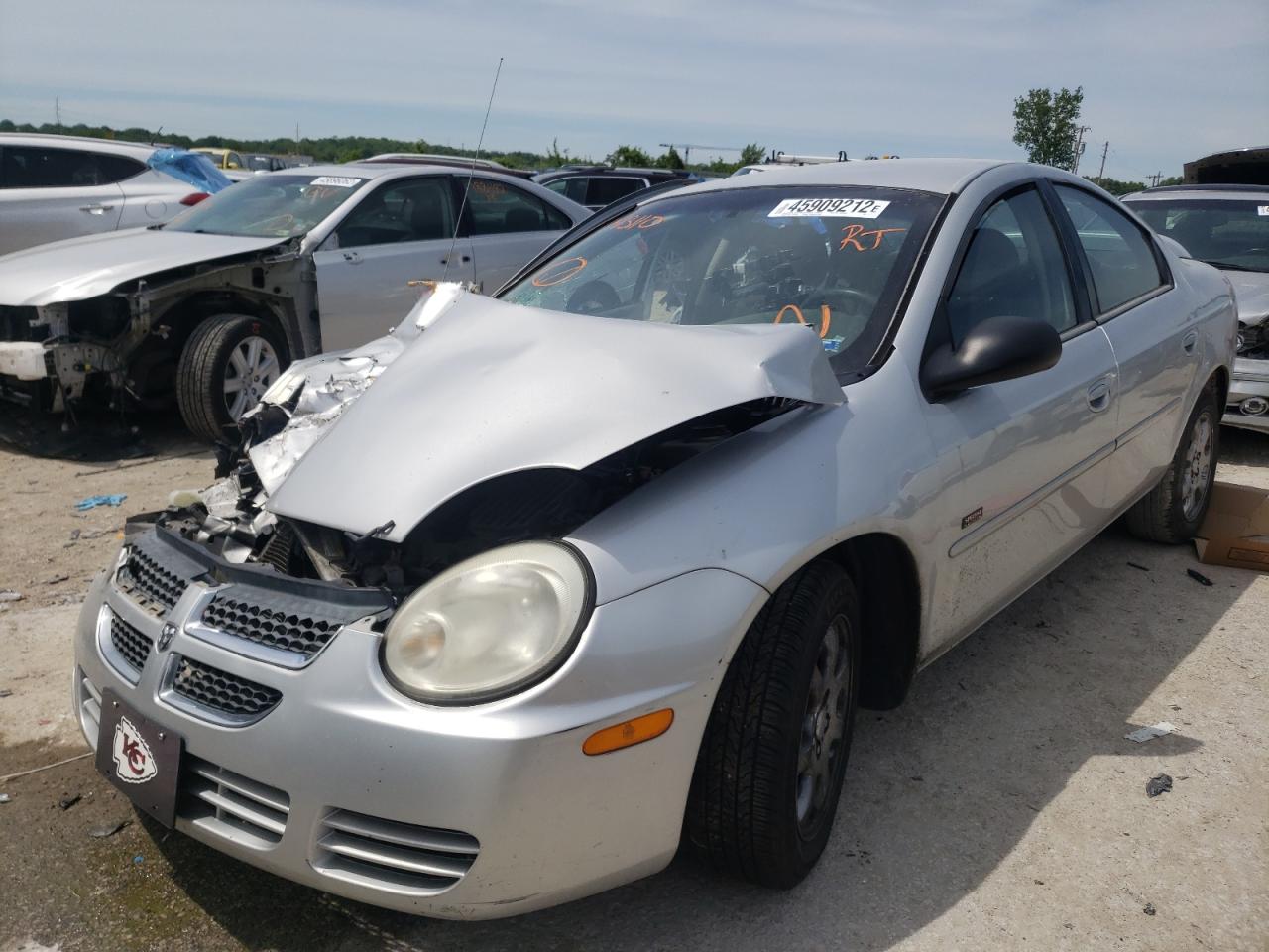 2005 Dodge Neon - Image 2
