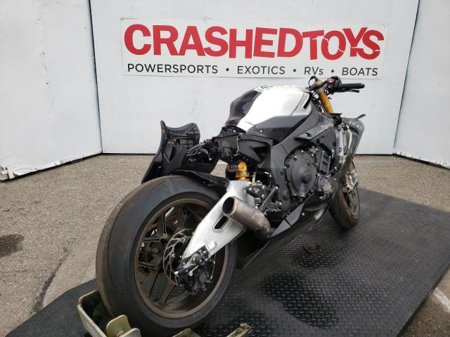 2017 YAMAHA YZFR1M JYARN40E2HA000725