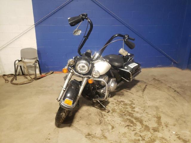 2010 HARLEY-DAVIDSON FLHP 1HD1FHM18AB629921