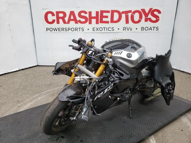 2017 YAMAHA YZFR1M JYARN40E2HA000725