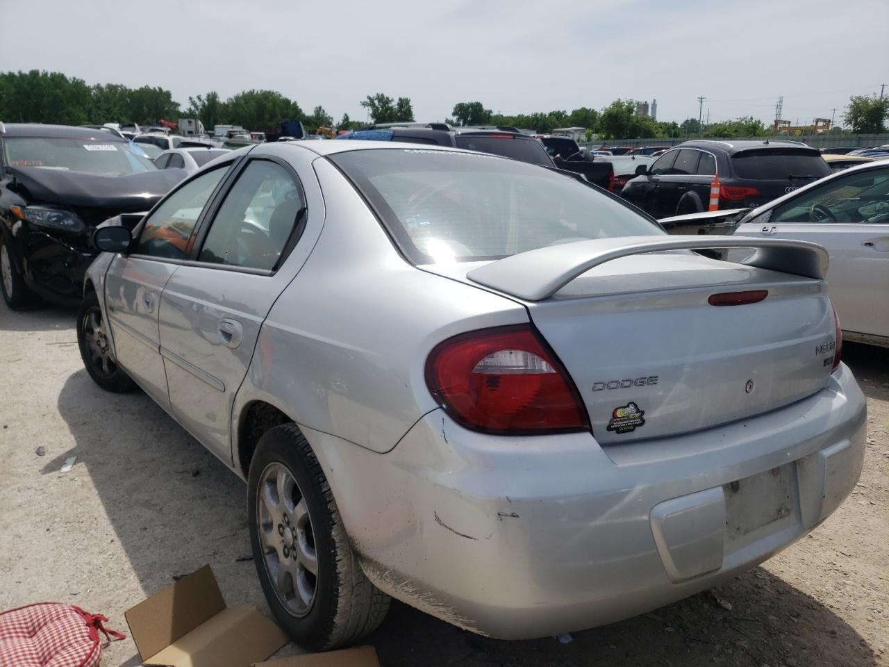 2005 Dodge Neon - Image 3