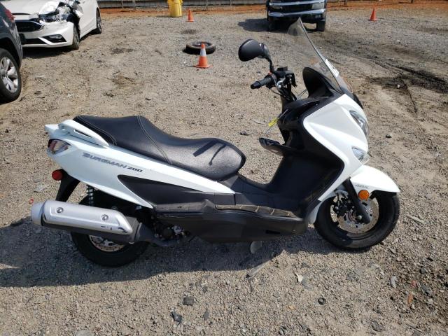 2016 SUZUKI UH200 MLCCH41A8G1600020