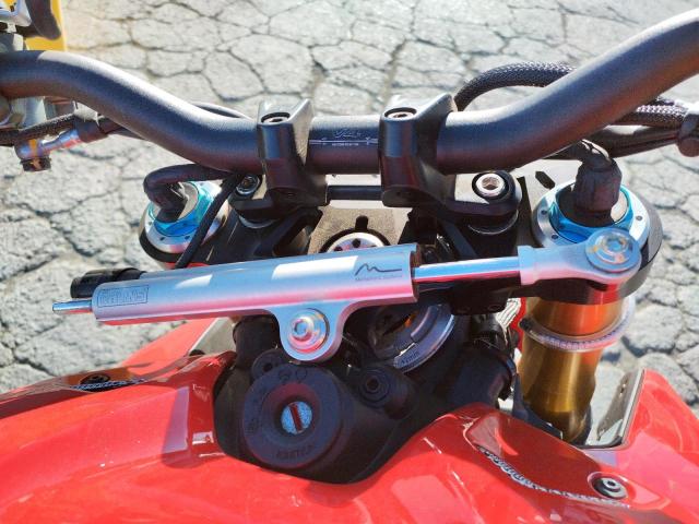 2022 DUCATI STREETFIGH ZDMFAKNW5NB007042