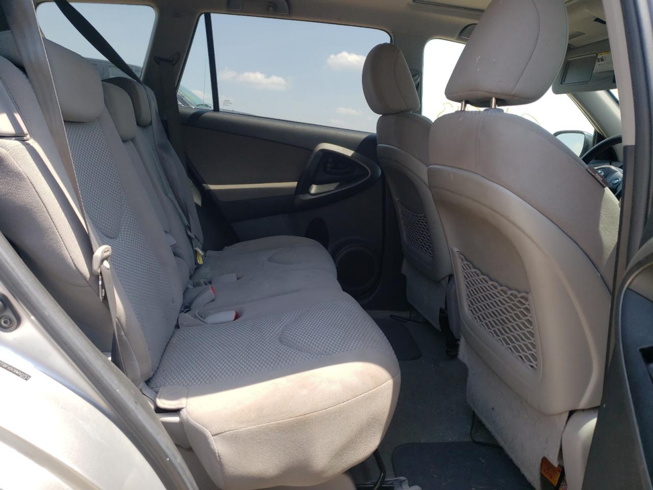 2T3BF4DV3BW083751 2011 Toyota Rav4