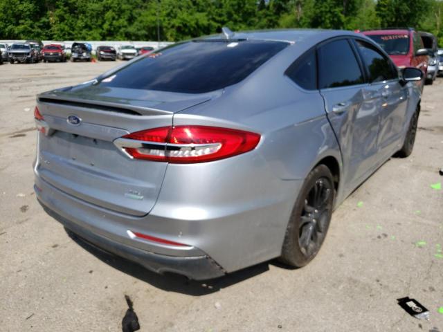 3FA6P0HD9LR186094 Ford Fusion SE 4