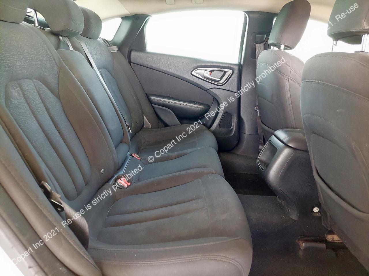 1C3CCCAB7FN734429 - 2015 Chrysler 200 - #undefined