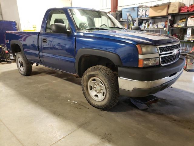 Salvage cars for sale from Copart Billings, MT: 2004 Chevrolet Silverado