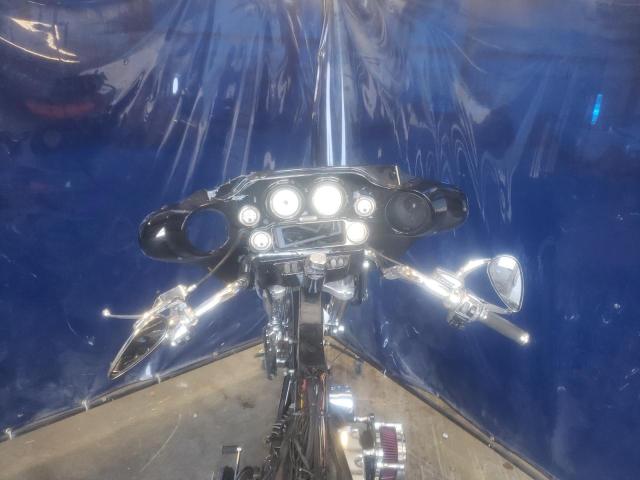 2011 HARLEY-DAVIDSON FLTRX 1HD1KHM11BB634181