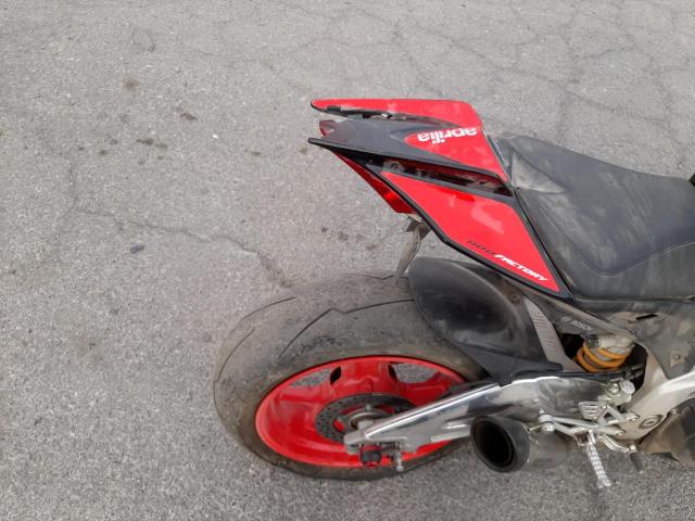 2018 APRILIA TUONO ZD4KGUA07JS000484
