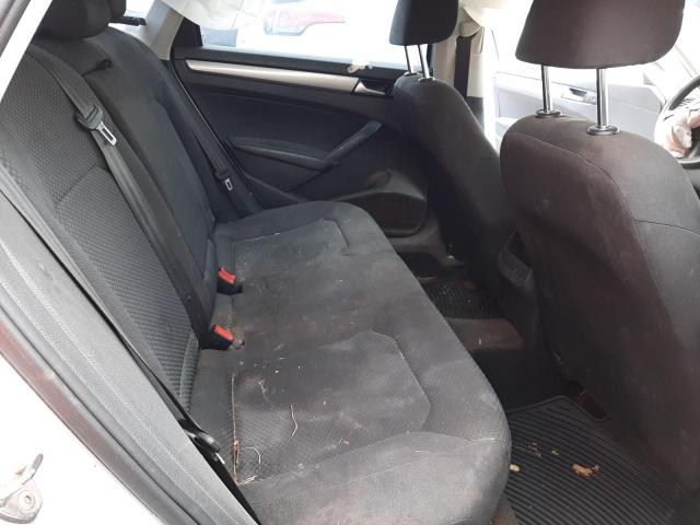 2015 VOLKSWAGEN PASSAT S 1VWAS7A36FC069764