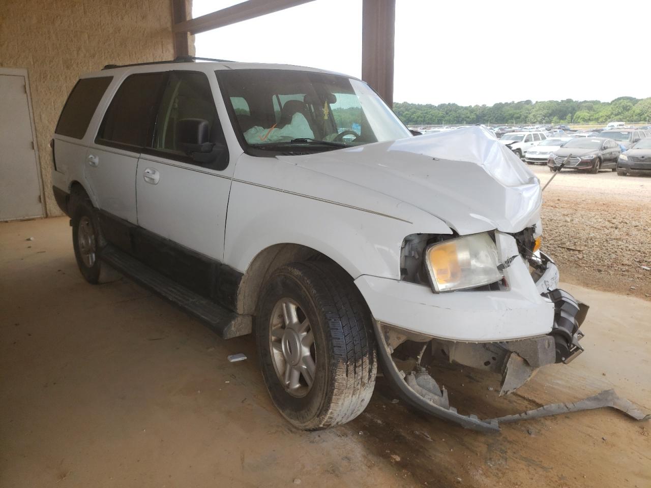 2004 Ford Expedition Xlt VIN: 1FMPU15L14LA03176 Lot: 76618754