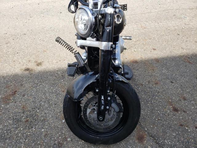 2021 HARLEY-DAVIDSON FLSL 1HD1YDJ18MB036782