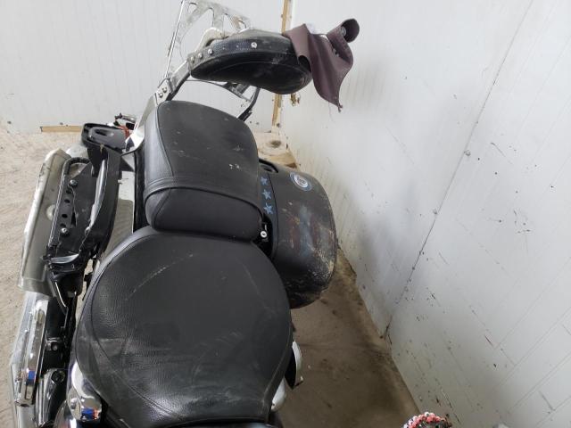 2017 SUZUKI VL1500 B JS1VY56A5H2100293