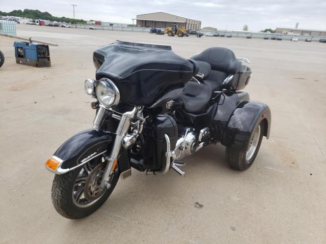 2011 HARLEY-DAVIDSON FLHTCUTG 1HD1MAM15BB855252