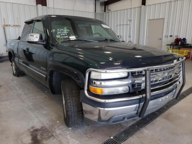 Salvage cars for sale from Copart Franklin, WI: 2002 Chevrolet Silverado