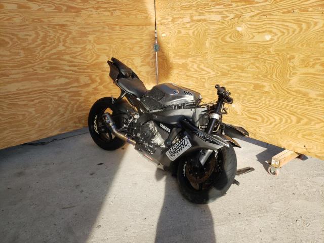 2016 YAMAHA YZFR1S JYARN42E6GA001209