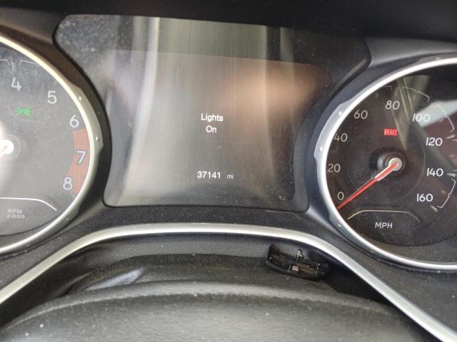 3C4NJDBB6JT366817 Jeep Compass Latitude