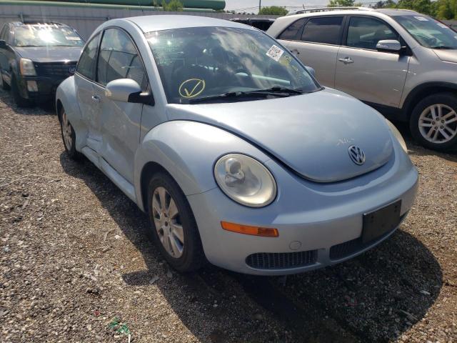 Volkswagen New Beetle 2010