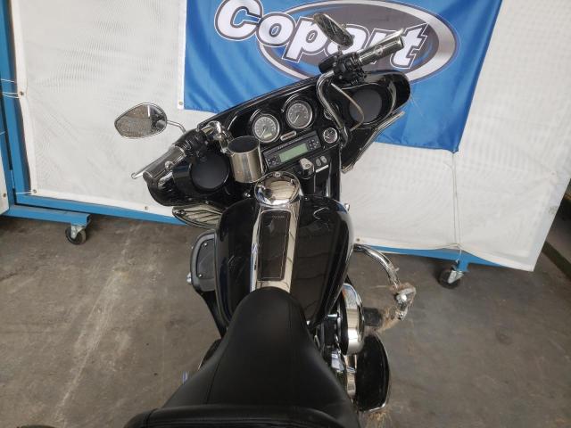 2011 HARLEY-DAVIDSON FLHTC 1HD1FF419BB603365