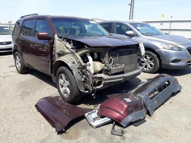Salvage cars for sale from Copart Fresno, CA: 2011 Honda Pilot Exln