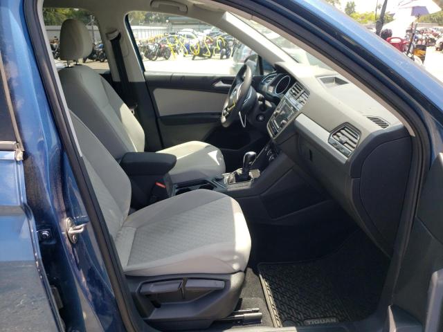 Фото: 3VV0B7AX4JM099663 - 5