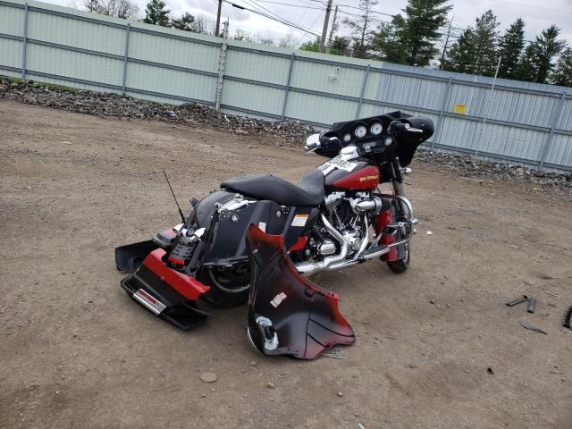 2010 HARLEY-DAVIDSON FLHX 1HD1KB418AB635226