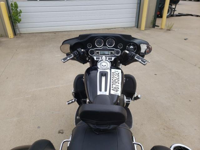 2011 HARLEY-DAVIDSON FLHTCUTG 1HD1MAM15BB855252