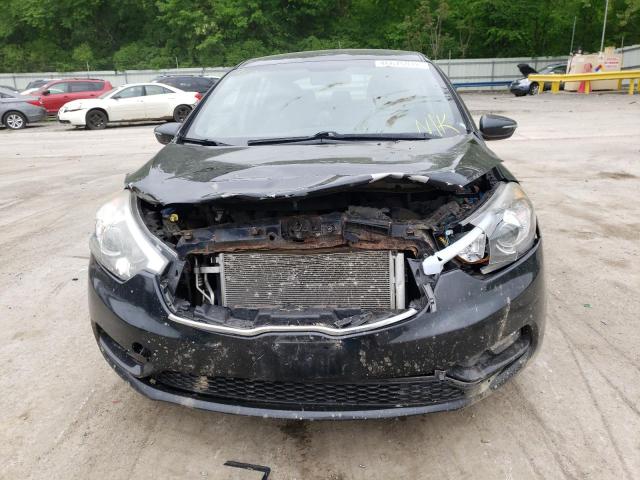 KNAFX5A8XG5627628 KIA FORTE EX