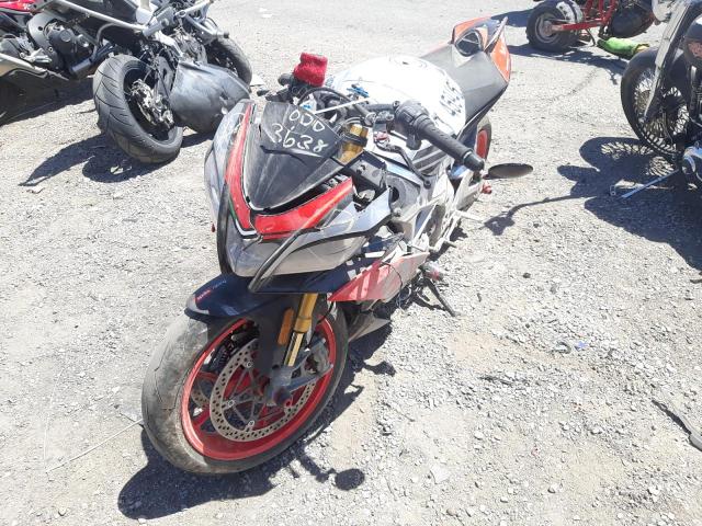 2018 APRILIA TUONO ZD4KGUA07JS000484