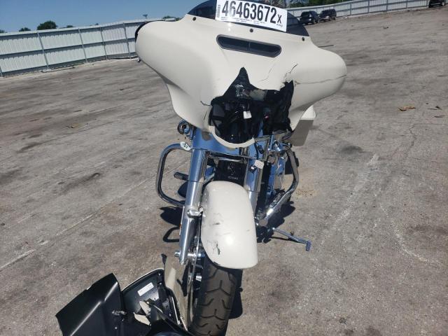 2022 HARLEY-DAVIDSON FLHX 1HD1KBC18NB614366