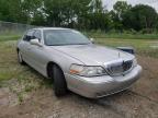 2003 LINCOLN  TOWN CAR