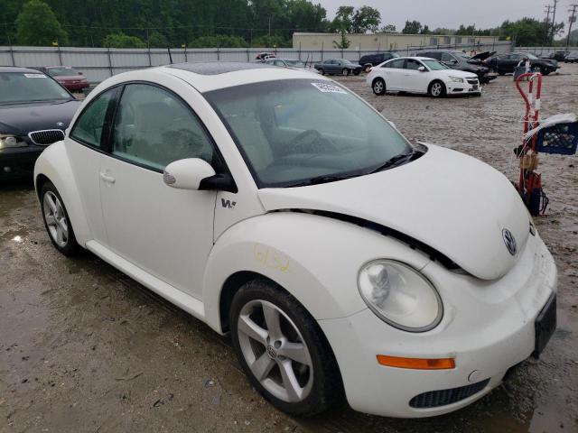 2008 Volkswagen New Beetle 