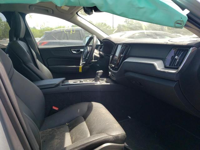 2018 VOLVO XC60 T6 MO YV4A22RK0J1045186