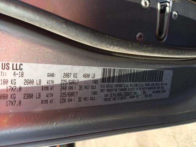 3C4NJDBB6JT366817 Jeep Compass Latitude