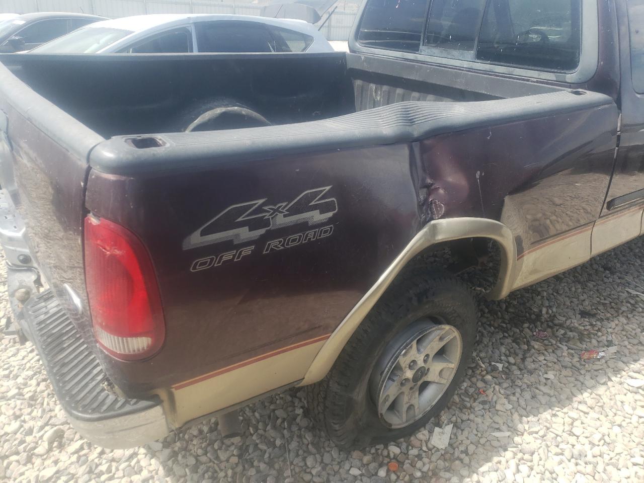 1FTRX18L5YNB85667 2000 Ford F150