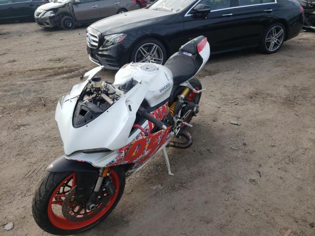 2019 DUCATI SUPERBIKE ZDM14B1W2KB009494